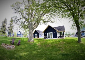 The Ledges Resort and Marina, Finch