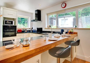 The Lodge - Boduan - Two Bedroom House, Sleeps 4