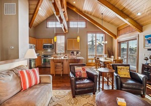 The Lodges C-2 - Beachcomber Vacation Homes
