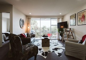 The Loft No3 - Convenient In Strandon
