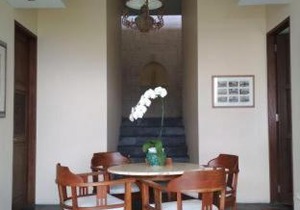 The Longhouse, Jimbaran - Bali