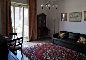 The lounge of Catania has just been renovated, near Corso Italia