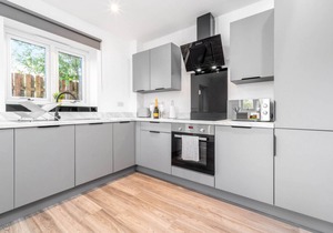 The Marsons Collection - 2 Bed - Parking - Balcony