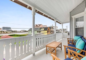 The Melrose, 2B- Private Bed & Bath