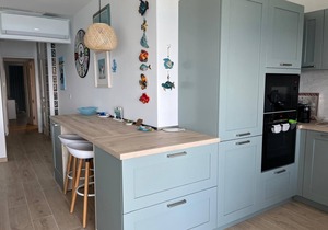 The Moll Apartment - Seaside Holiday Home