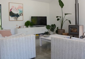 The Nikau Ranch House at Muriwai Beach