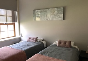The Old Coolstore - Jonathon Apartment