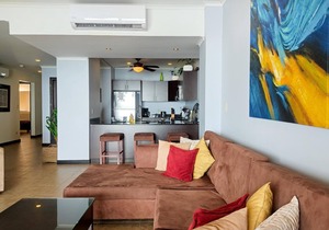 The Palms Jaco 1001 penthouse on the beach