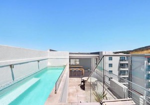 The Paragon KAHLÚA Modern Open Plan Centrally Located