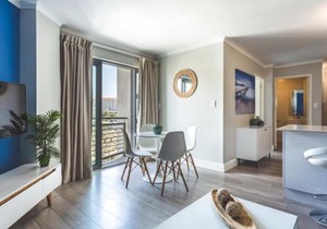 The Paragon KAHLÚA Modern Open Plan Centrally Located