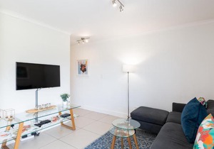 The Paragon Urbane CENTRALLY LOCATED, MODERN COMFORTS