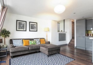 The Penthouse, Albion Mews