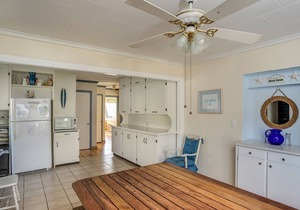 The perfect house with a sauna for your friends and family located in Seaside