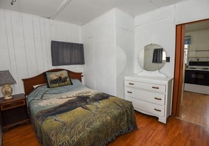 The Pines Housekeeping Cottages - Gananoque - Cottage 2