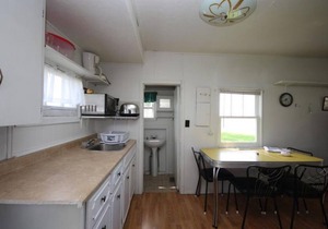 The Pines Housekeeping Cottage - Gananoque - Cottage 1
