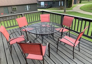 The Pines of Apple Valley, Guest passes for Pools & Beaches available for a fee