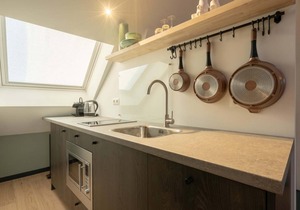 The Pink Pigeon - Two Bedroom Apartment, Sleeps 4