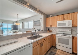 The Riggings H2-Kure Beach | Oceanfront + Pool
