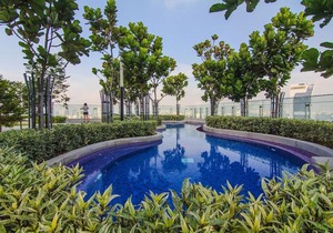 The Robertson By Homes Asian