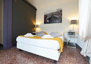 The Rooms of Piazza Cairoli, Deluxe Queen Room (Double)