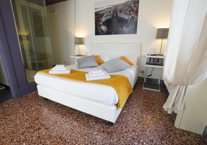 The Rooms of Piazza Cairoli, Deluxe Queen Room (Double)