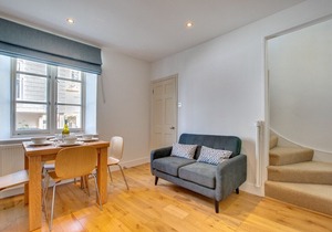 The Shell House - Two Bedroom House, Sleeps 4