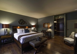 The Tavern Hotel