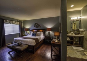 The Tavern Hotel