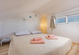 The three functionally furnished apartments are located in the small island village of Gabonjin, not