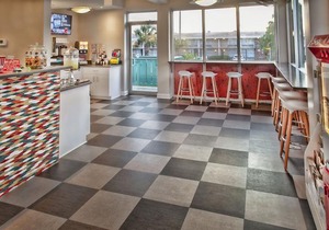 The Thunderbird Inn
