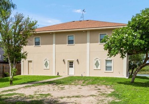 The Villa at Arroyo City