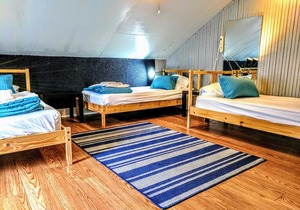 The Wayfaring Buckeye Hostel