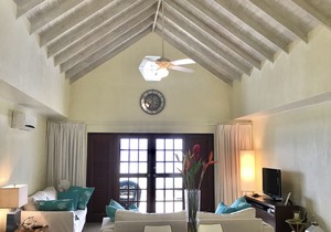 The Wicket, White Sands - West Coast Beachfront, Sun Terrace, Penthouse, Full AC