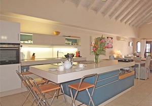 The Wicket, White Sands - West Coast Beachfront, Sun Terrace, Penthouse, Full AC