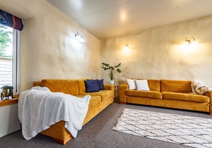 The Yellow Straw House - Rangataua Holiday Home, OHAKUNE