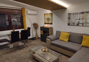 THEASIS Luxury Panoramic Penthouse