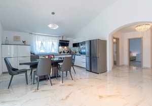 These two spacious apartments are modern and comfortably furnished.