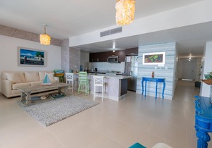This apartment is a 3 bedroom(s), 2 bathrooms, located in Juan Dolio, San Pedro.