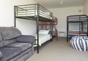 This Bach Has it All - Rainbow Point Holiday Home, WHAREWAKA