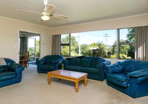 This Bach Has it All - Rainbow Point Holiday Home