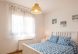 This charming vacation home in the small town of Tordera on the Costa de Barcelona, just 6 km from t