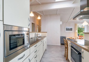 This large house offers plenty of space and comfort for up to ten people.