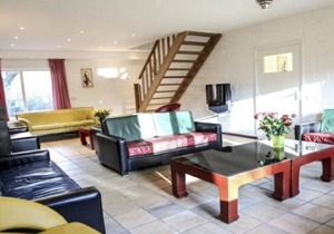 This luxurious 25-person group accommodation