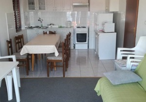 Three bedroom apartment with balcony and sea view Lokva Rogoznica, Omiš (A-10358-a)