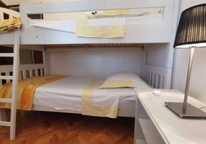 Three-Bedroom Apartment in Vinisce I