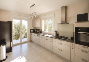 Three-Bedroom Holiday Home in Cabris