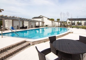 Three-bedroom luxury near all the island has to offer!