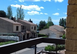 Three-minute walk from La Trémie beach in Bouzigues