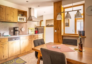 Three-room apartment (8) Haus Resi, 70sqm, two bedrooms, two bathrooms, living room, kitchen, balcony