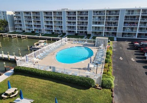 Thunder Island 7A-Baywater 39th St, Pool, Elev, W/D, AC